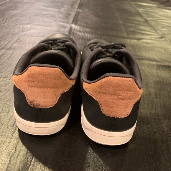 Sketchers Mens Leather Shoes - Picture 3 of 6